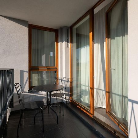Nexthome Boutique Apartments - Klimatyzacja - Air Conditioning - New Warsaw Exterior photo